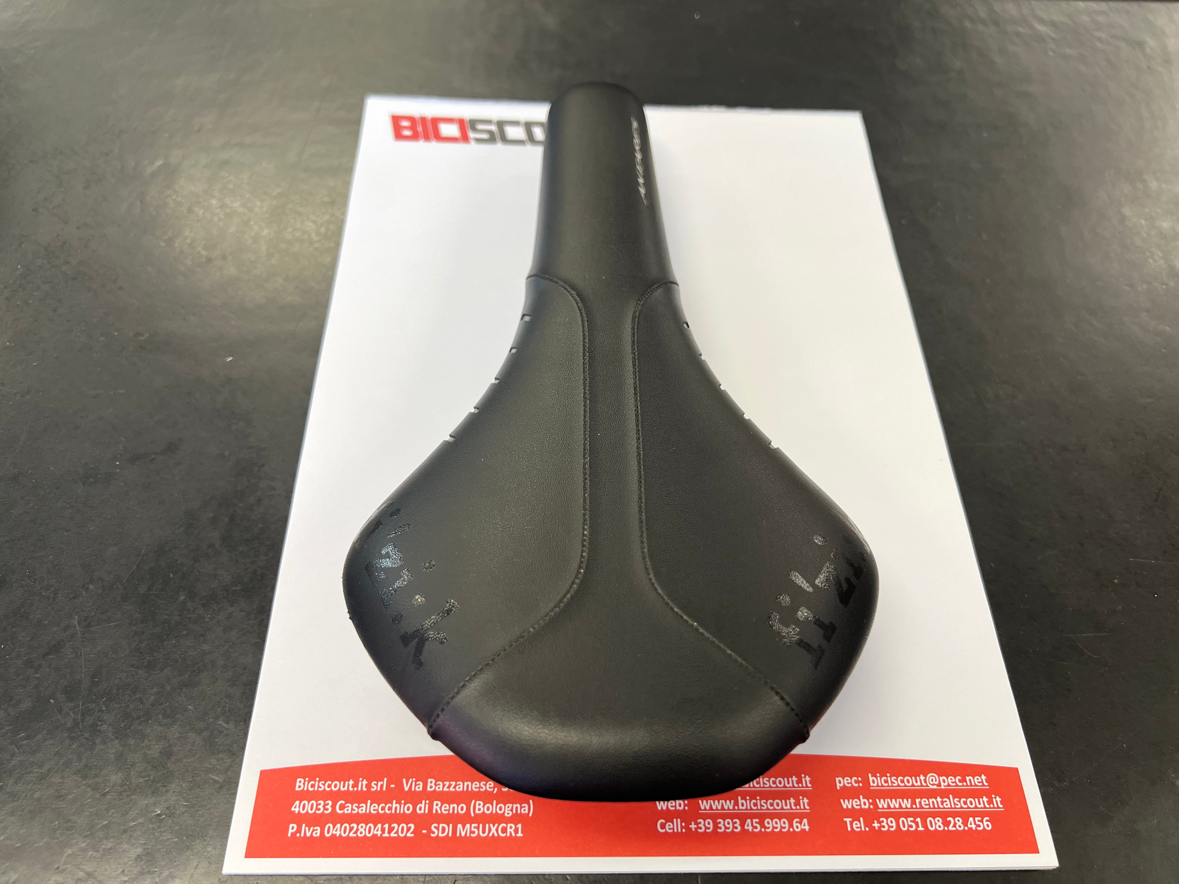 Usato Sella Fizik Antares R1 Regular Carbon Braided