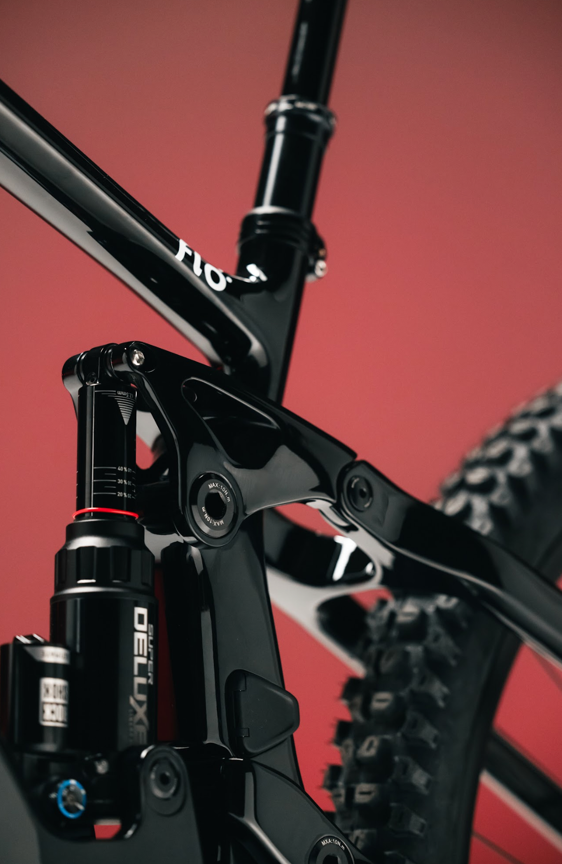 Leccougan FLÖ Pro carbon E-mtb