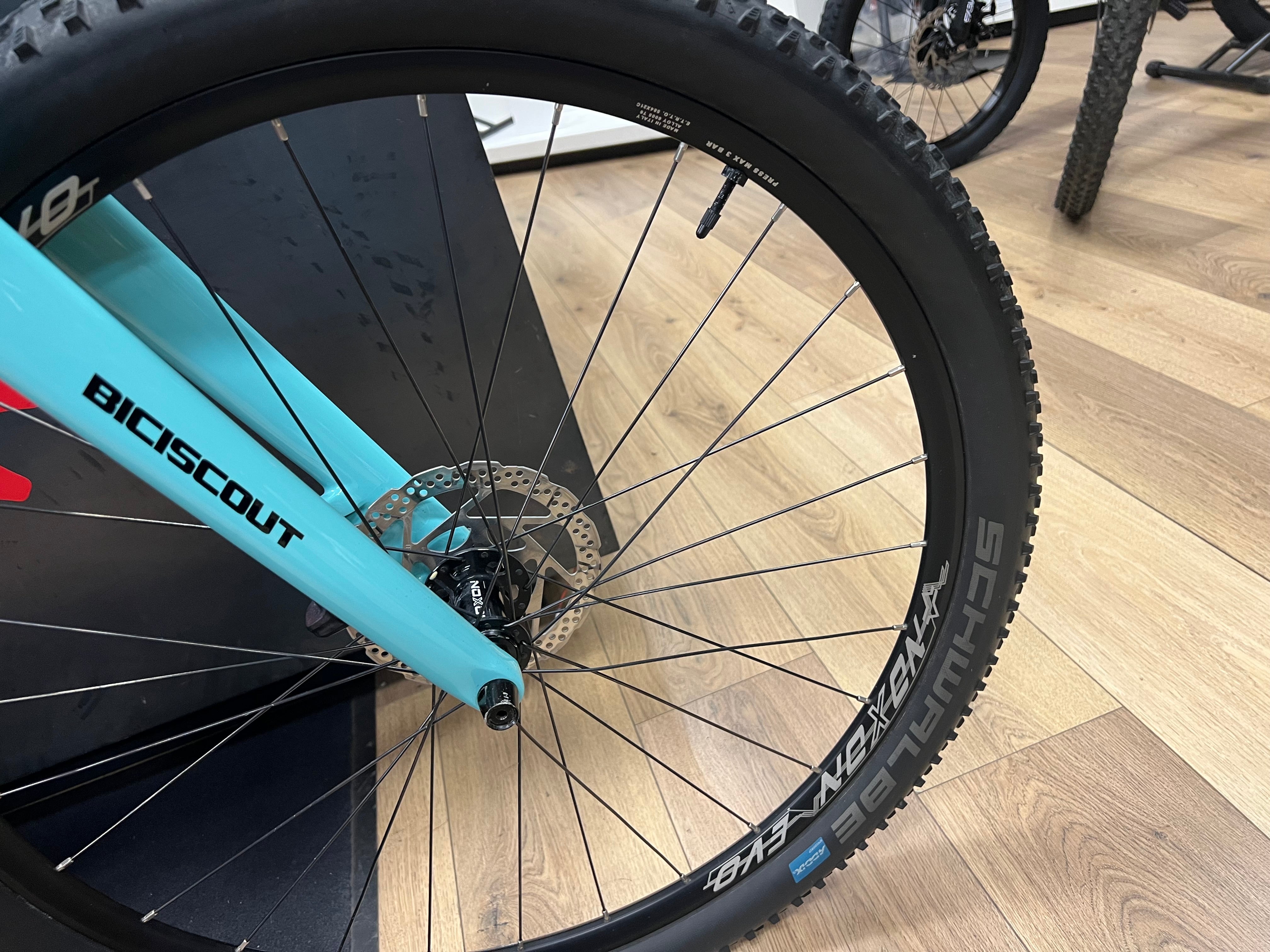 Usato MTB 27,5" Biciscout tg. S