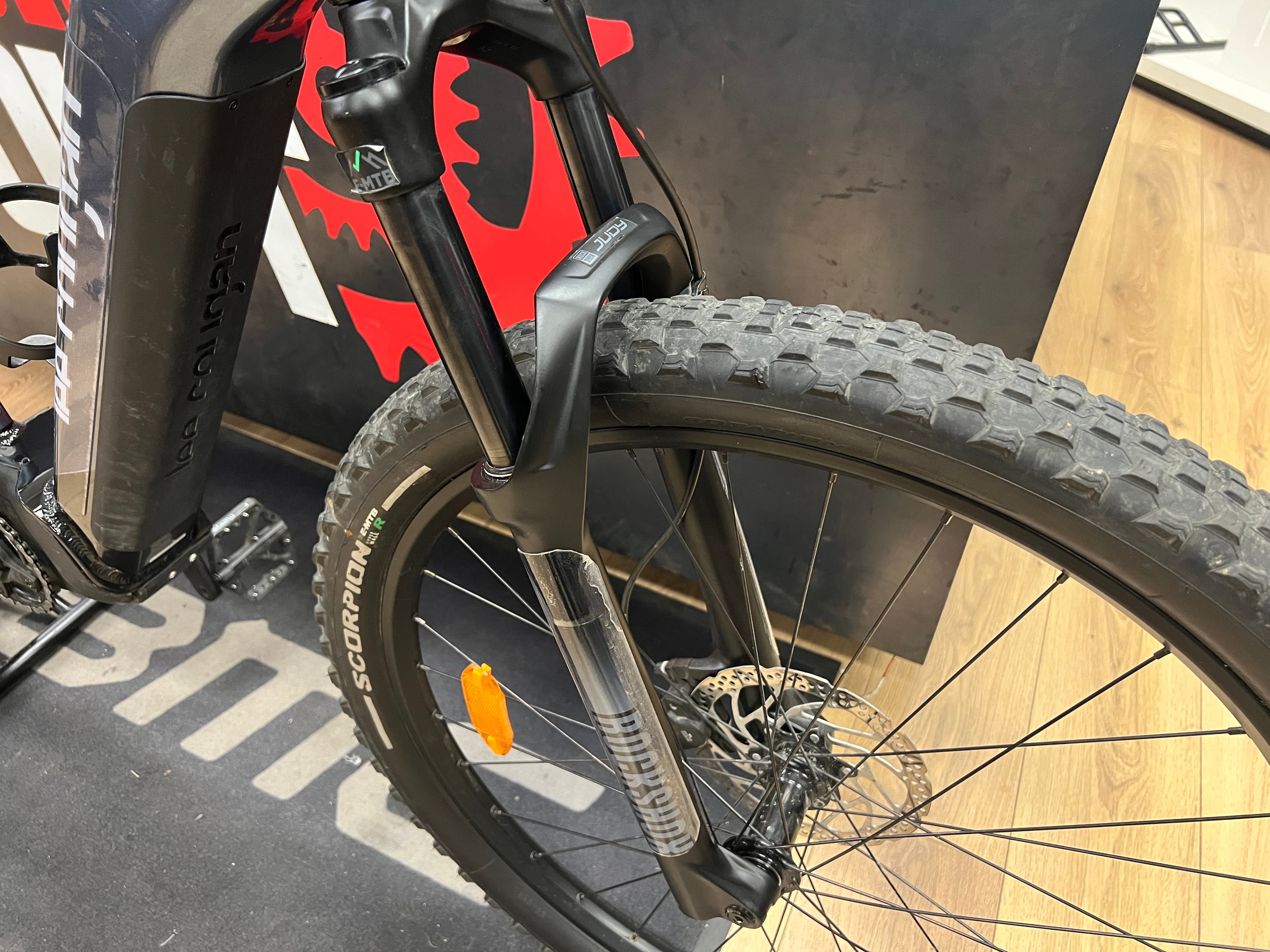 Usato E-MTB 29" Lee Cougan Edge tg. L