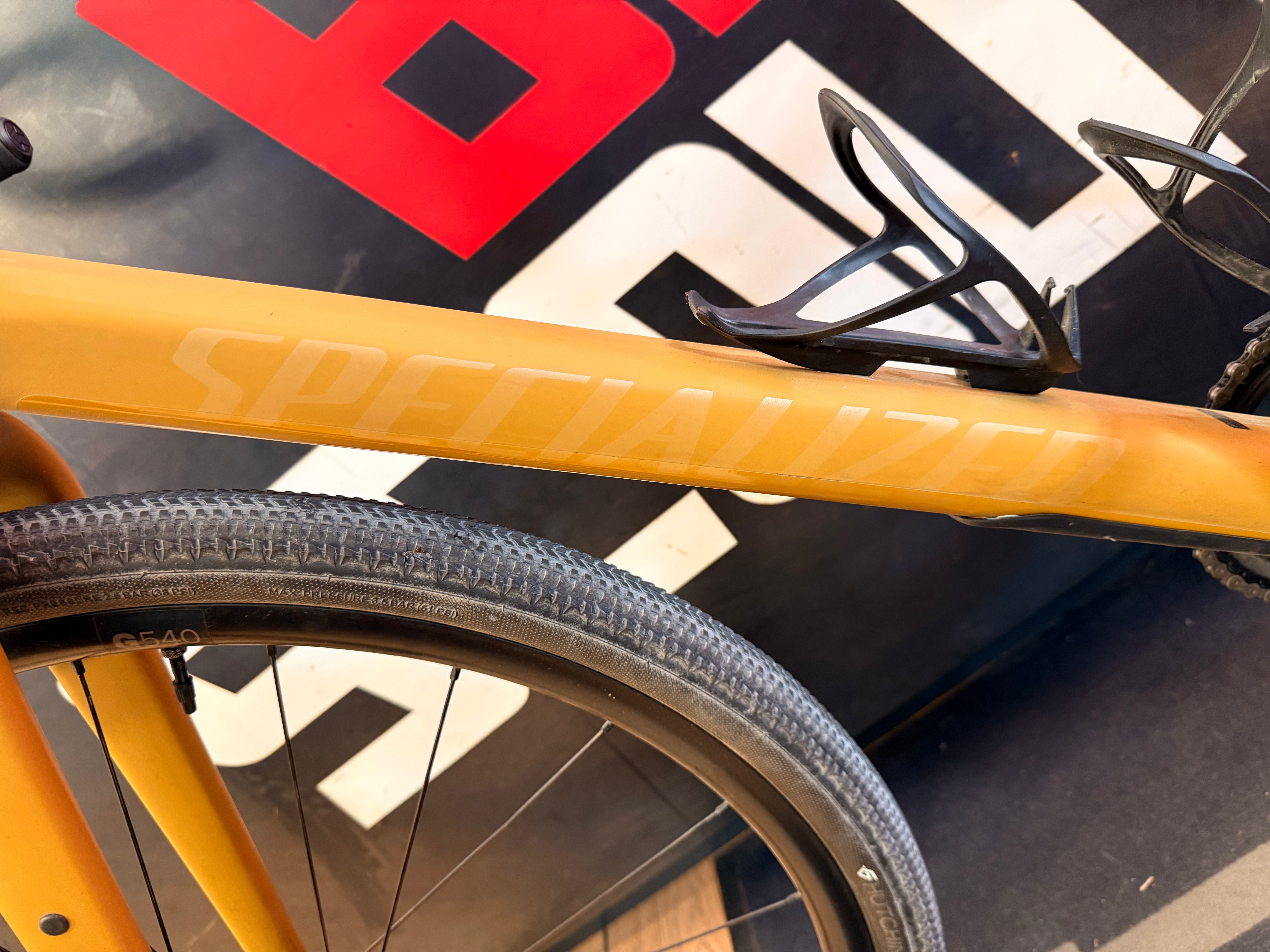 Specialized Diverge base Carbon 8R