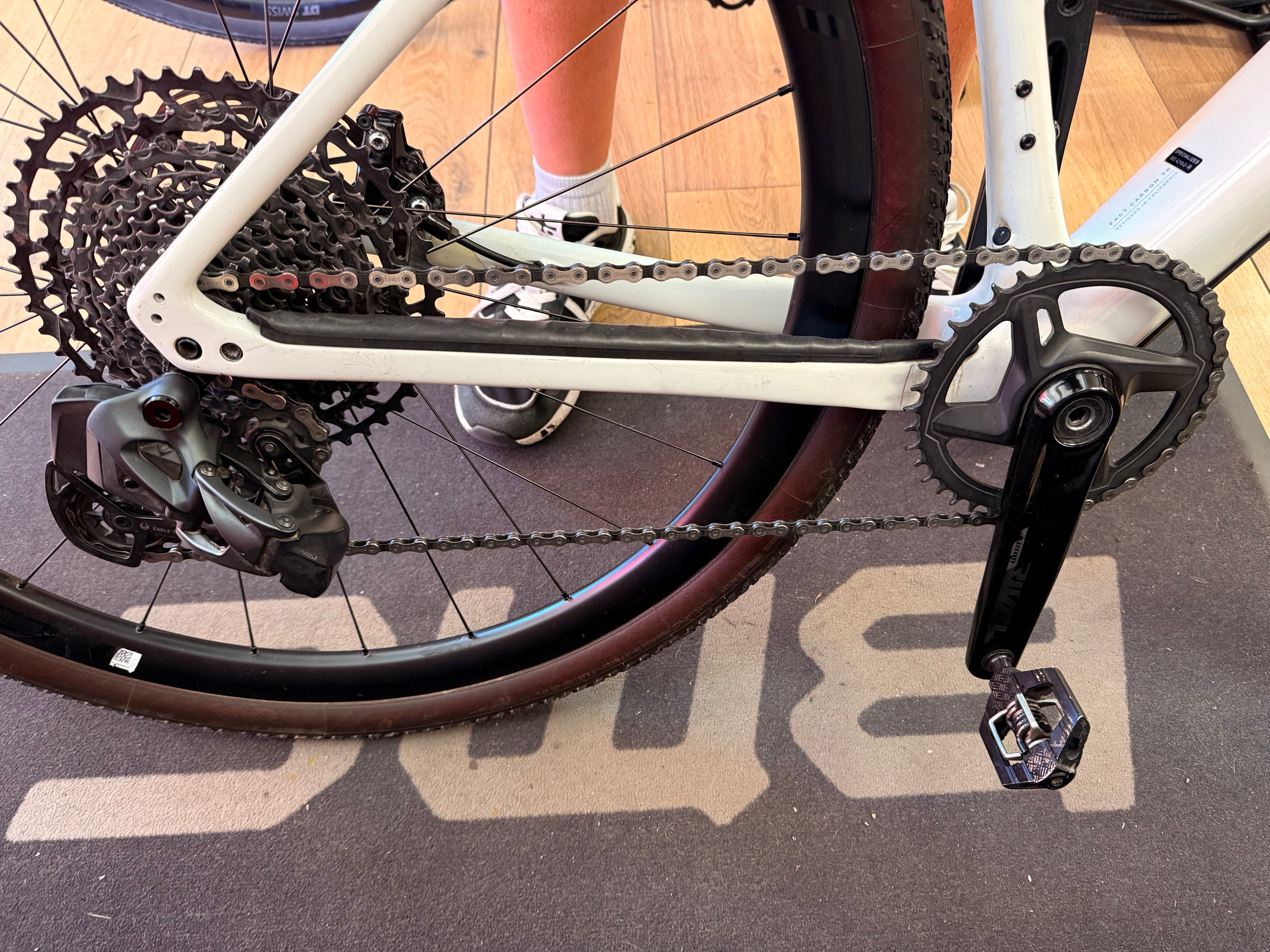 Specialized Diverge expert Carbon - Bianco