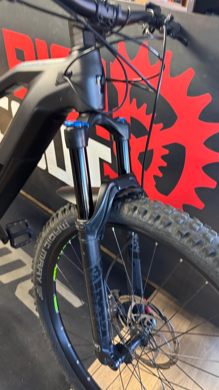 USATO Cube Stereo Hybrid E-bike